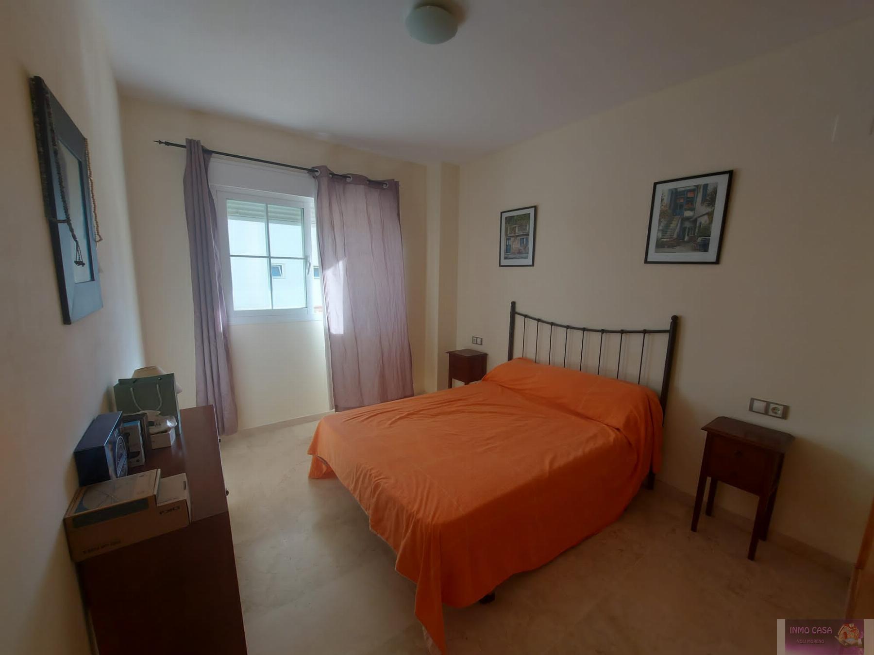 For rent of flat in Manilva