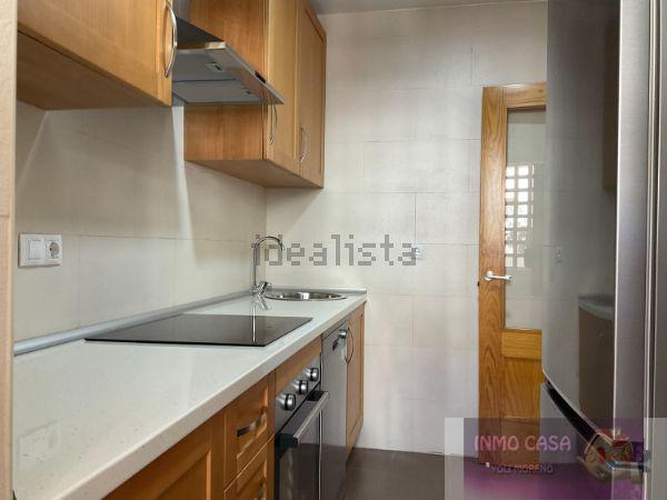 For rent of flat in Manilva