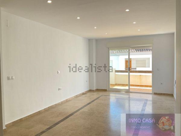 For rent of flat in Manilva