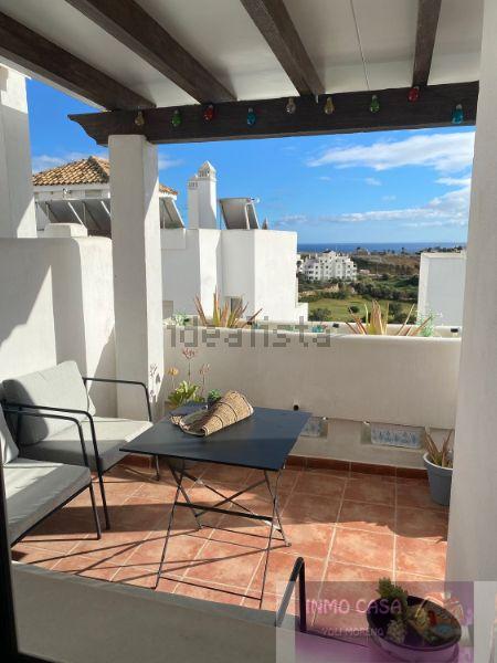 For rent of penthouse in Estepona