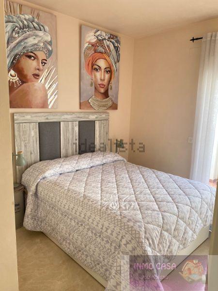 For rent of penthouse in Estepona