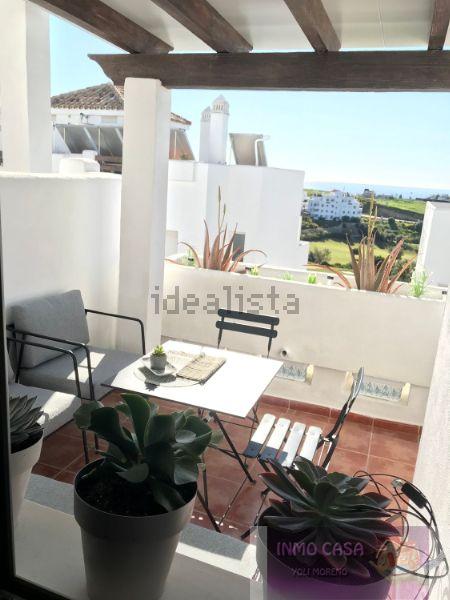 For rent of penthouse in Estepona