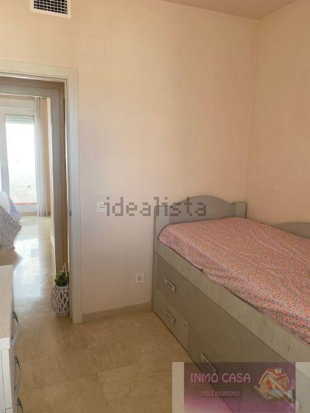 For rent of penthouse in Estepona