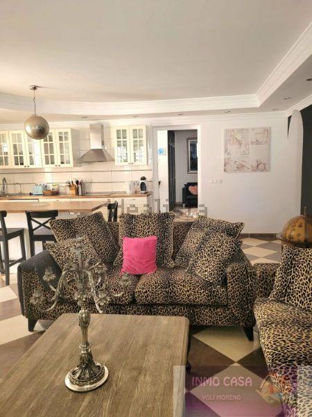 For rent of ground floor in Marbella