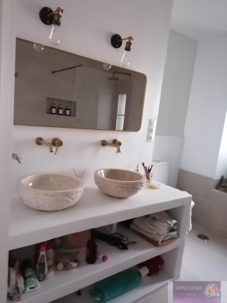 For rent of chalet in Coín