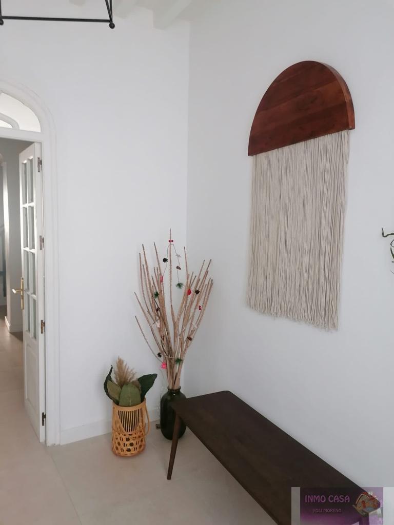 For rent of chalet in Coín