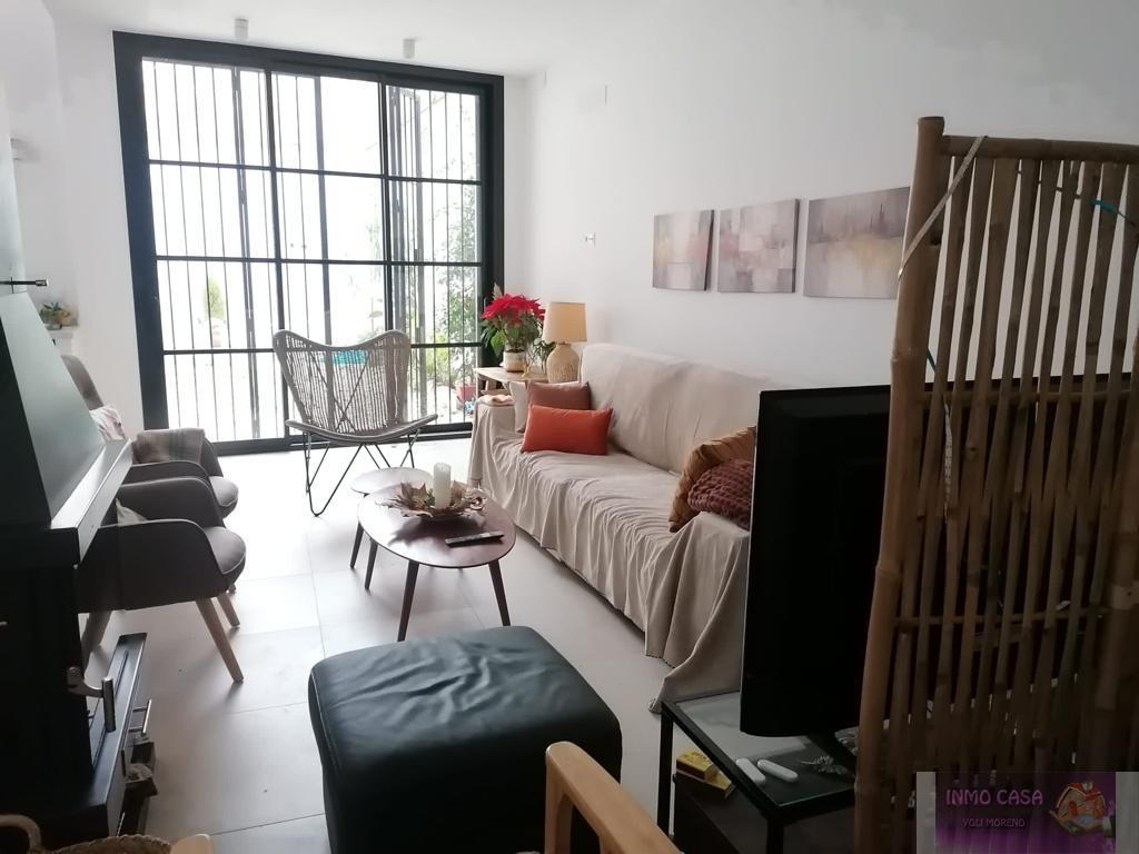 For rent of chalet in Coín