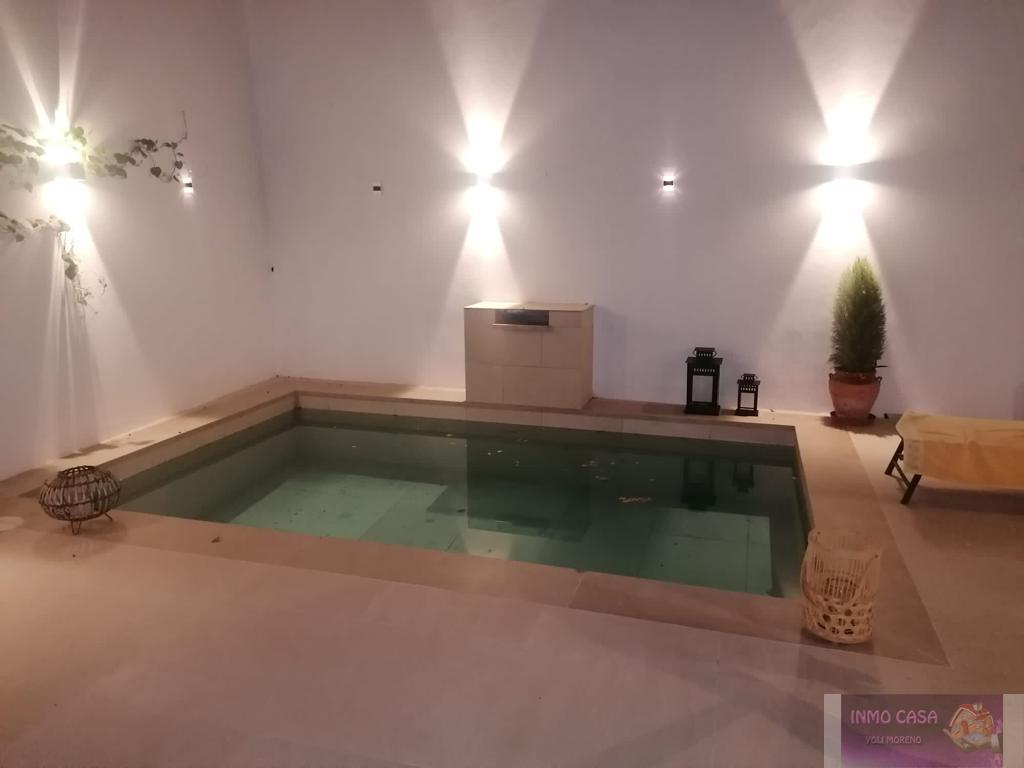For rent of chalet in Coín
