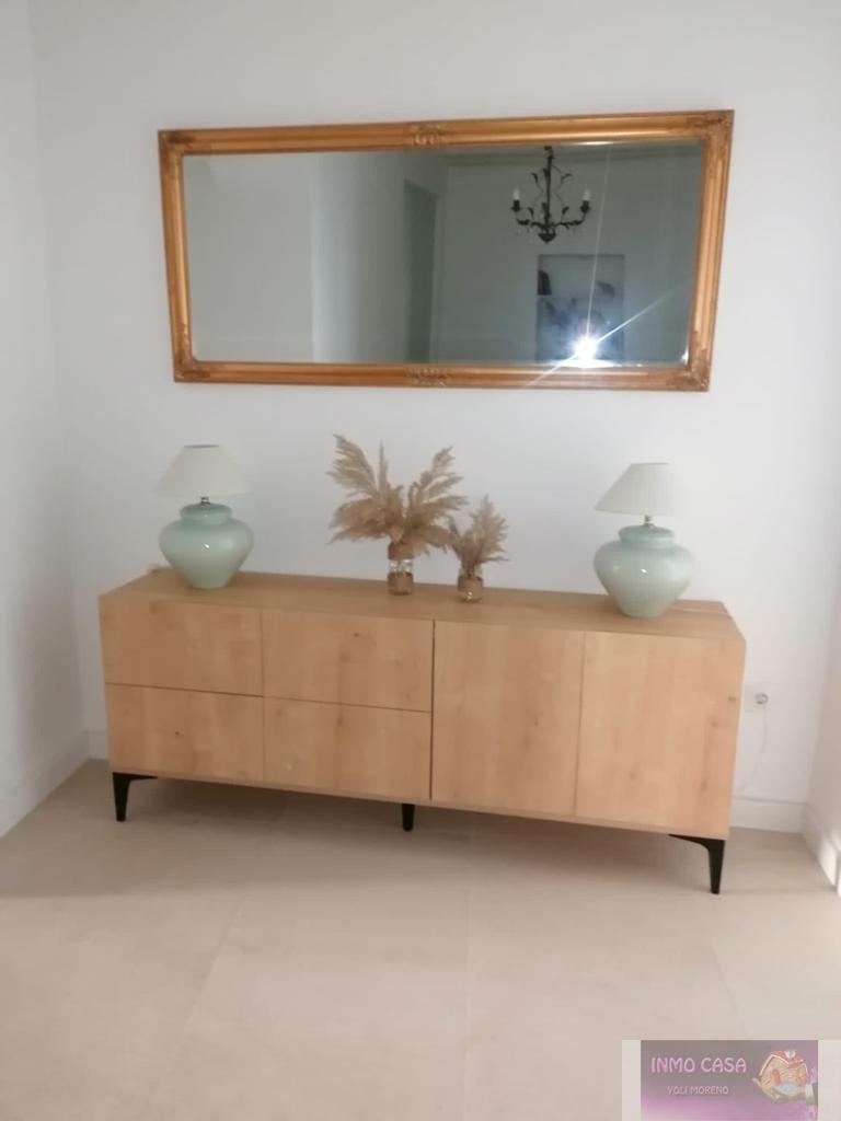 For rent of chalet in Coín