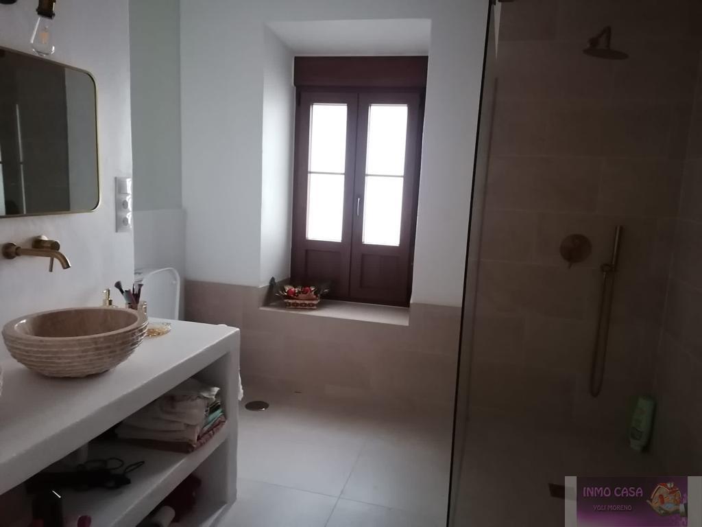 For rent of chalet in Coín