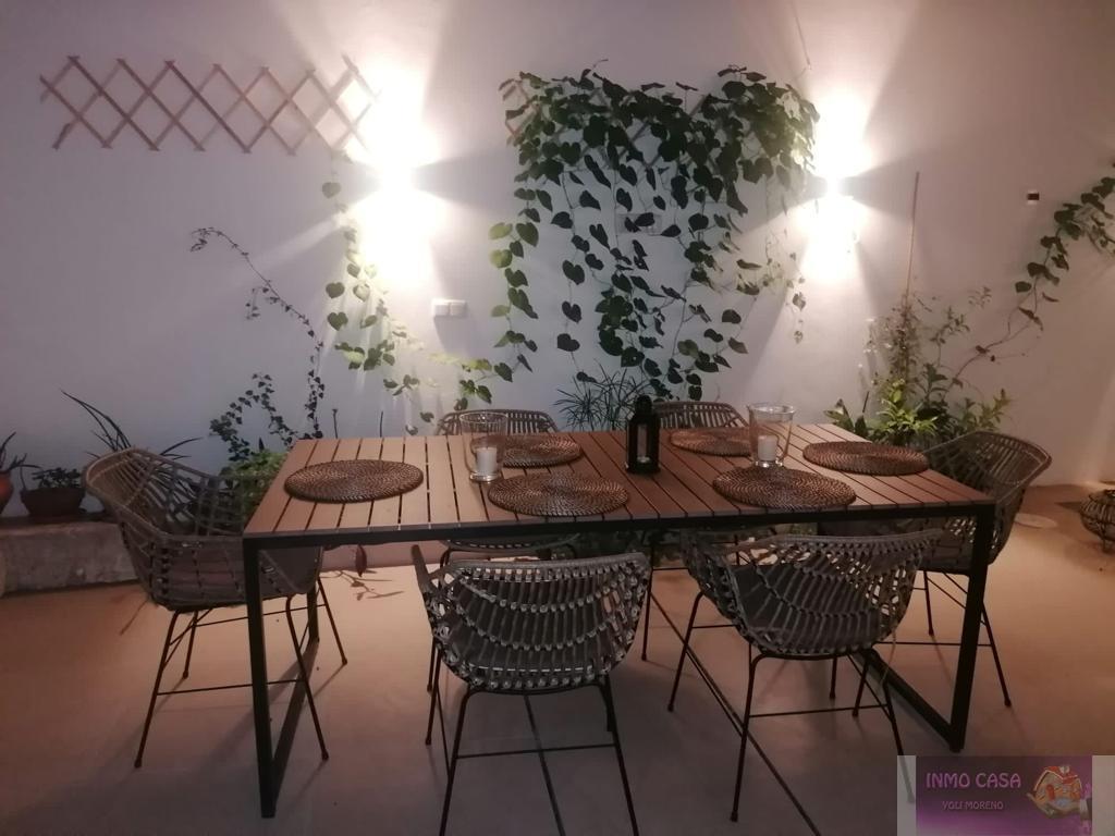 For rent of chalet in Coín