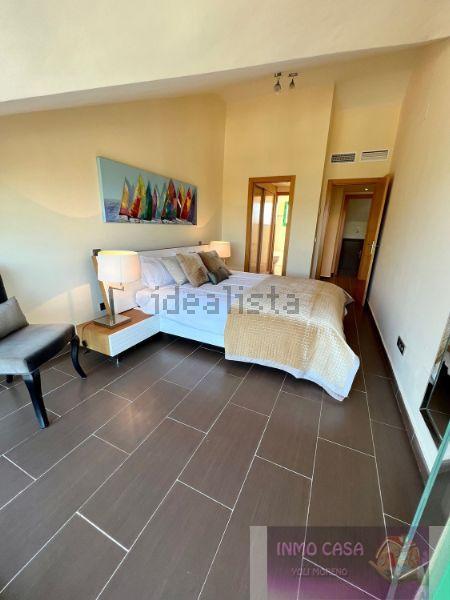 For rent of penthouse in Estepona