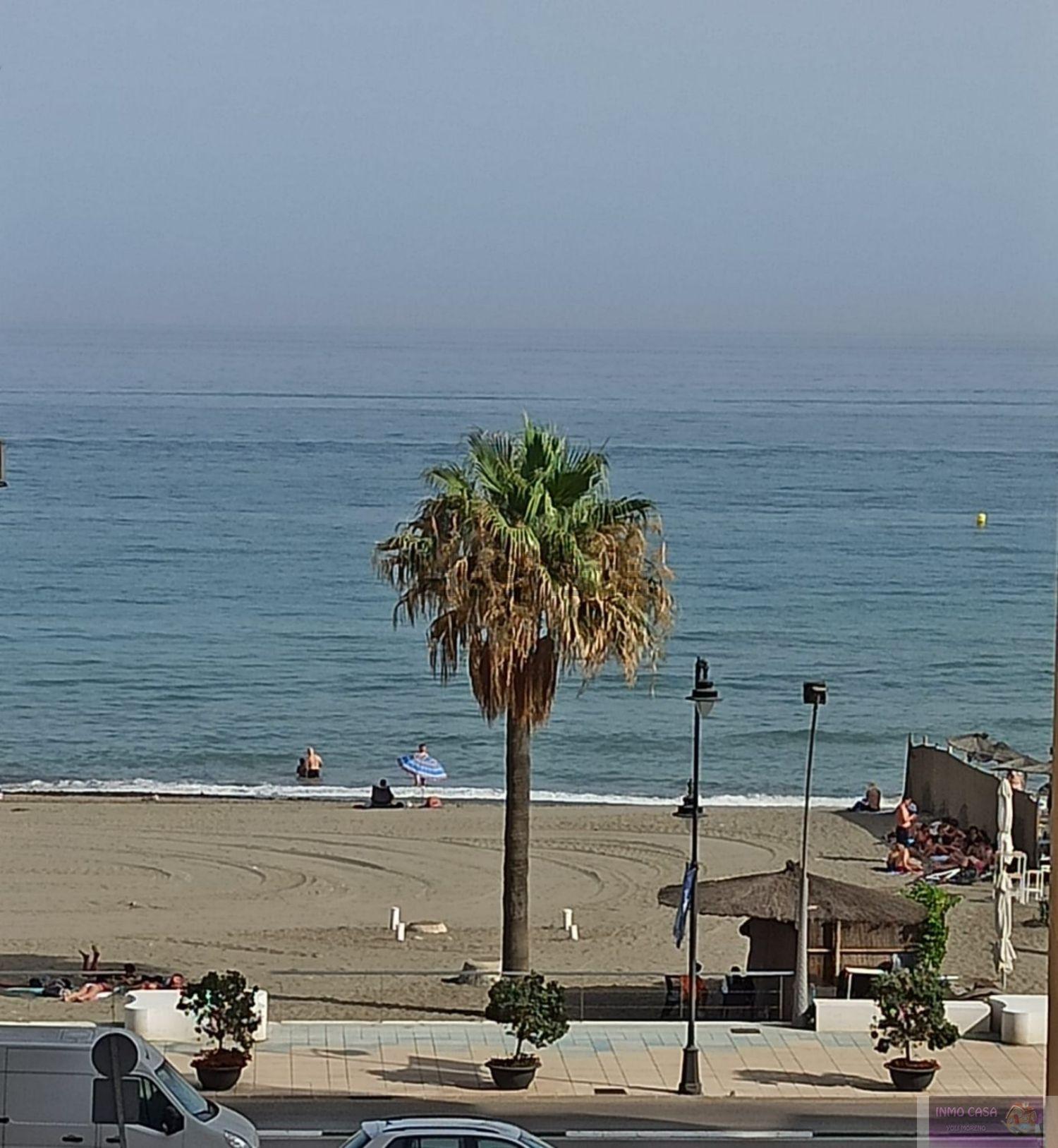 For rent of penthouse in Estepona