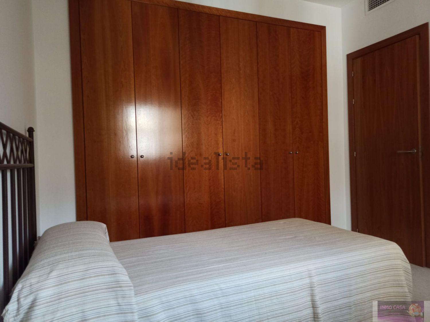 For rent of penthouse in Estepona