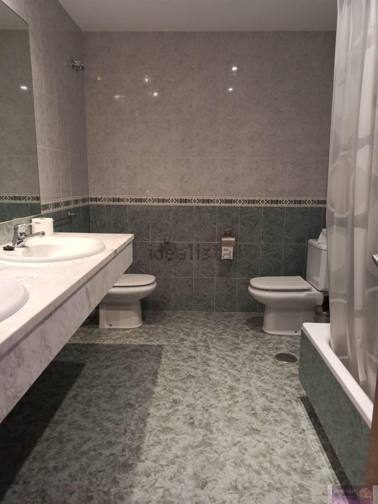 For rent of penthouse in Estepona