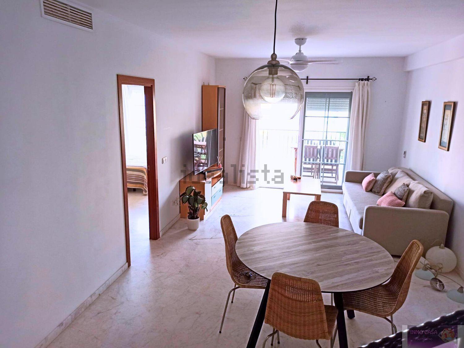 For rent of penthouse in Estepona