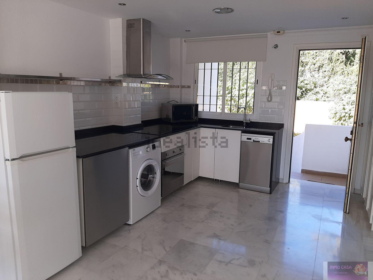 For rent of penthouse in Marbella