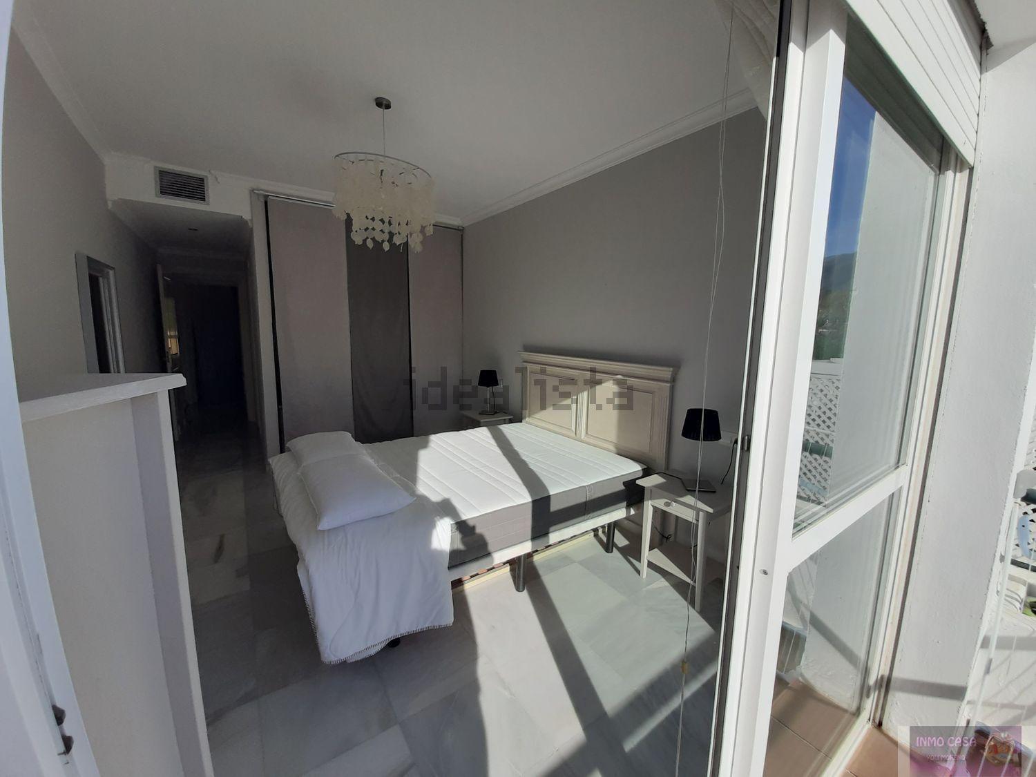 For rent of penthouse in Marbella