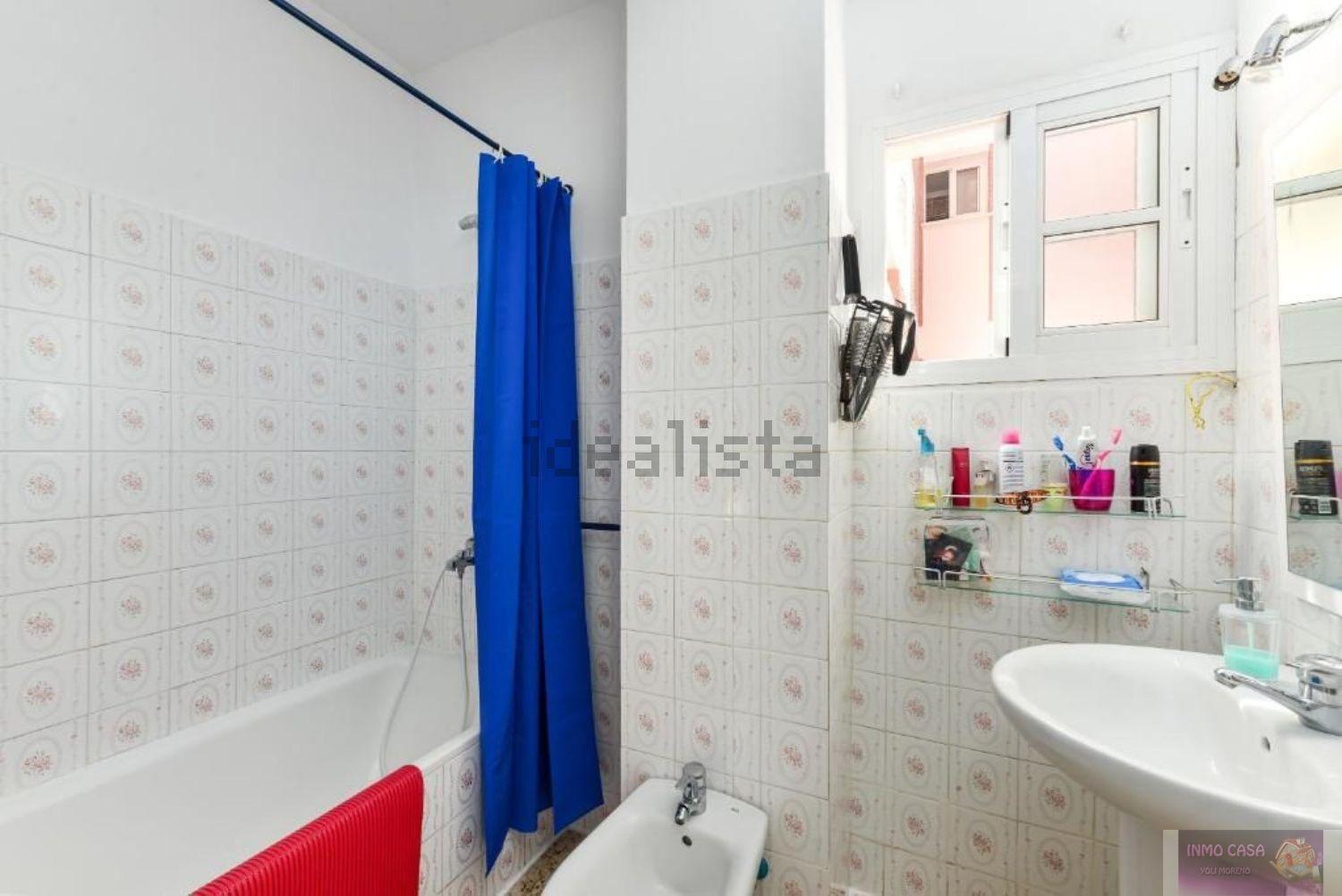 For rent of flat in Manilva