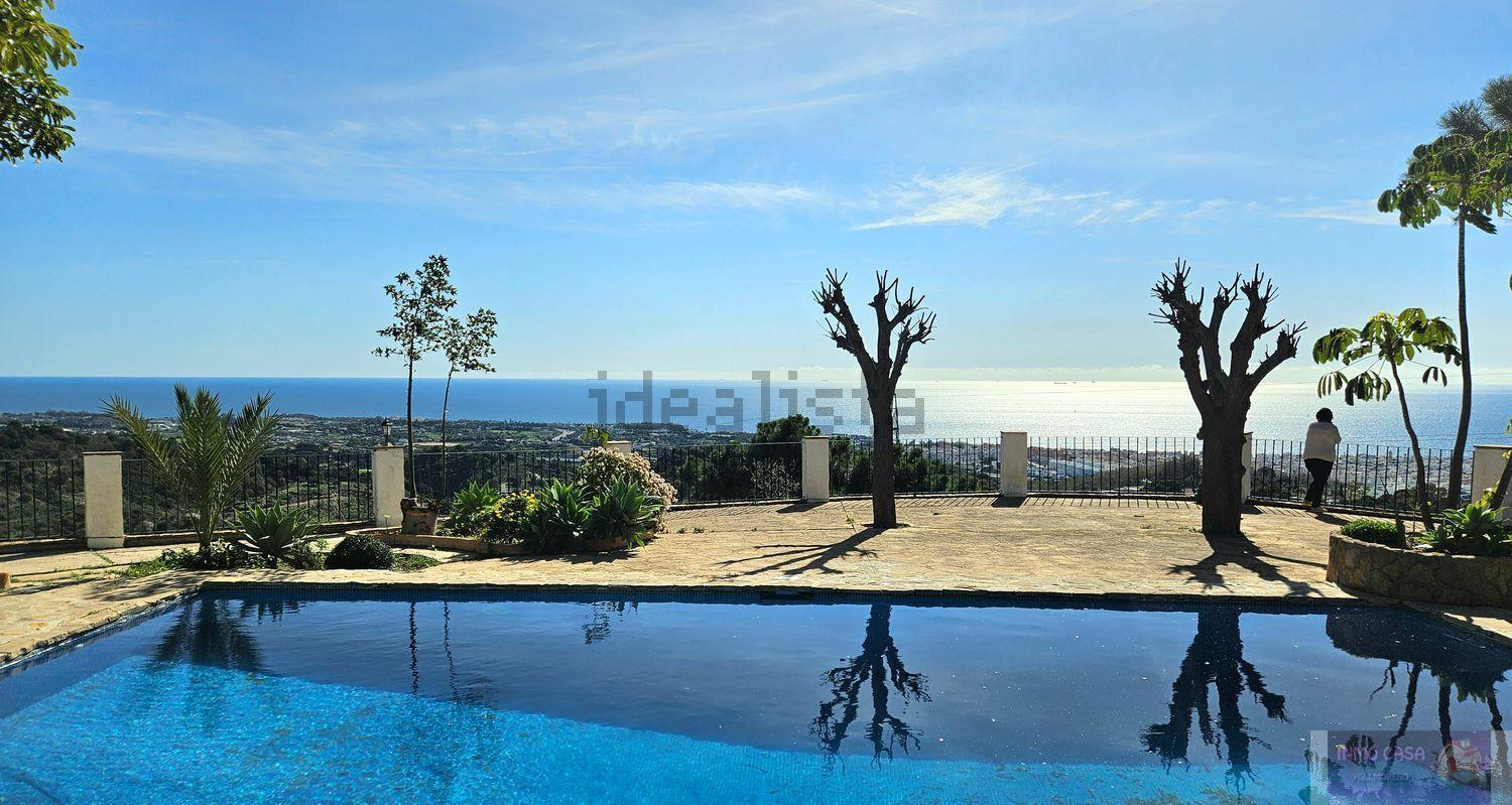 Alquiler de villa en Estepona