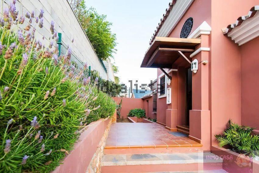 For rent of villa in Benalmádena