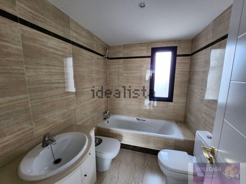 For rent of penthouse in Estepona