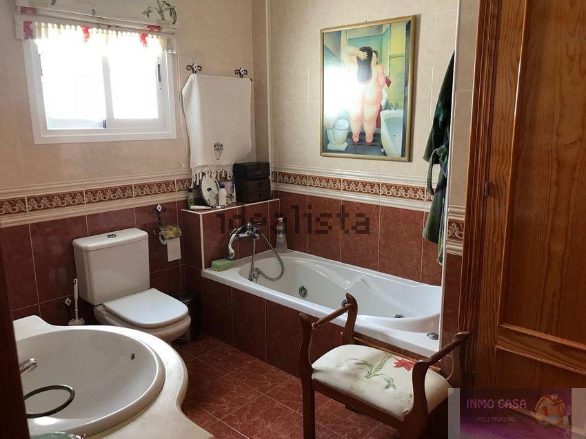 For rent of chalet in Estepona