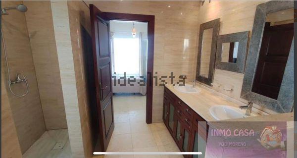For rent of villa in Manilva
