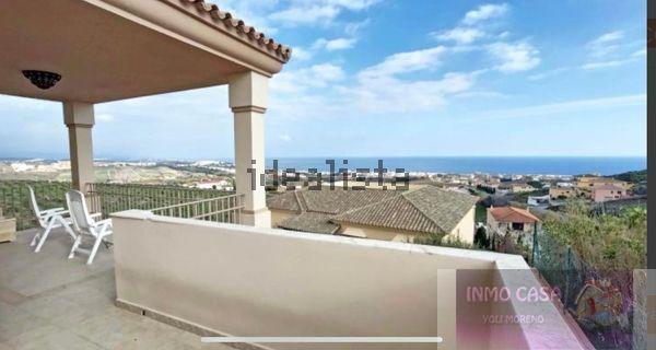 For rent of villa in Manilva