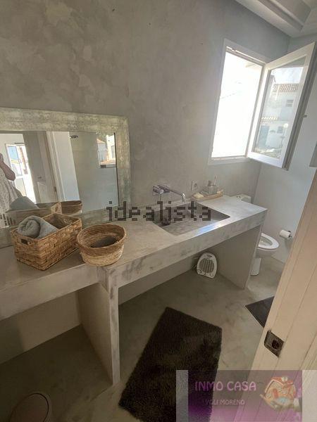 For rent of chalet in Estepona