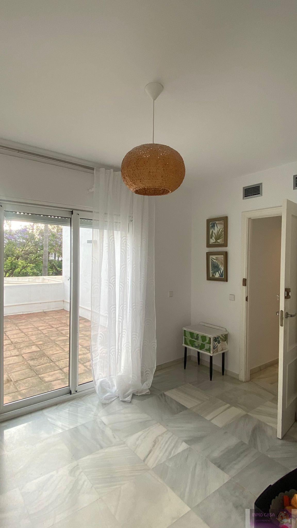 For rent of chalet in Marbella