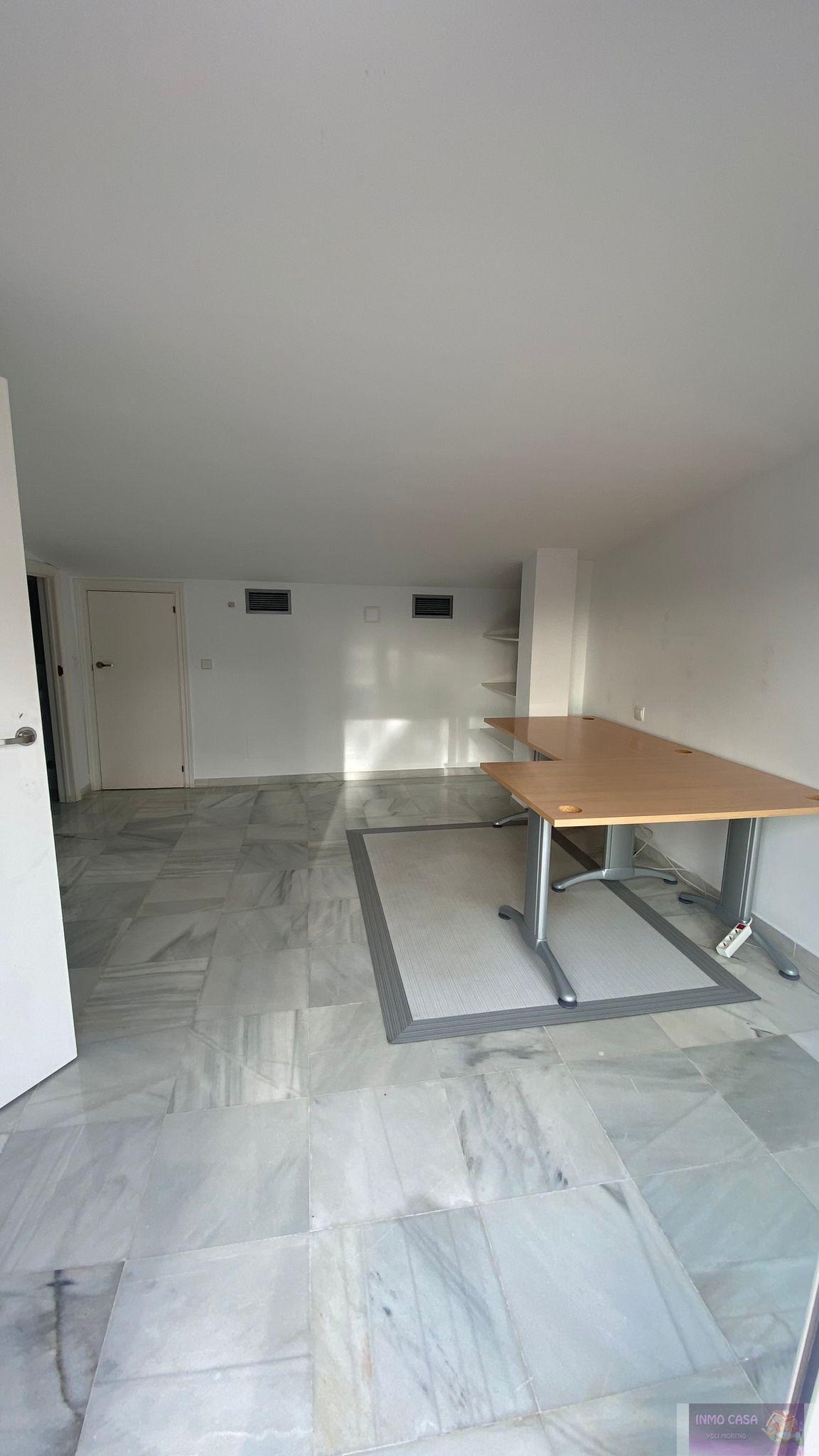 For rent of chalet in Marbella