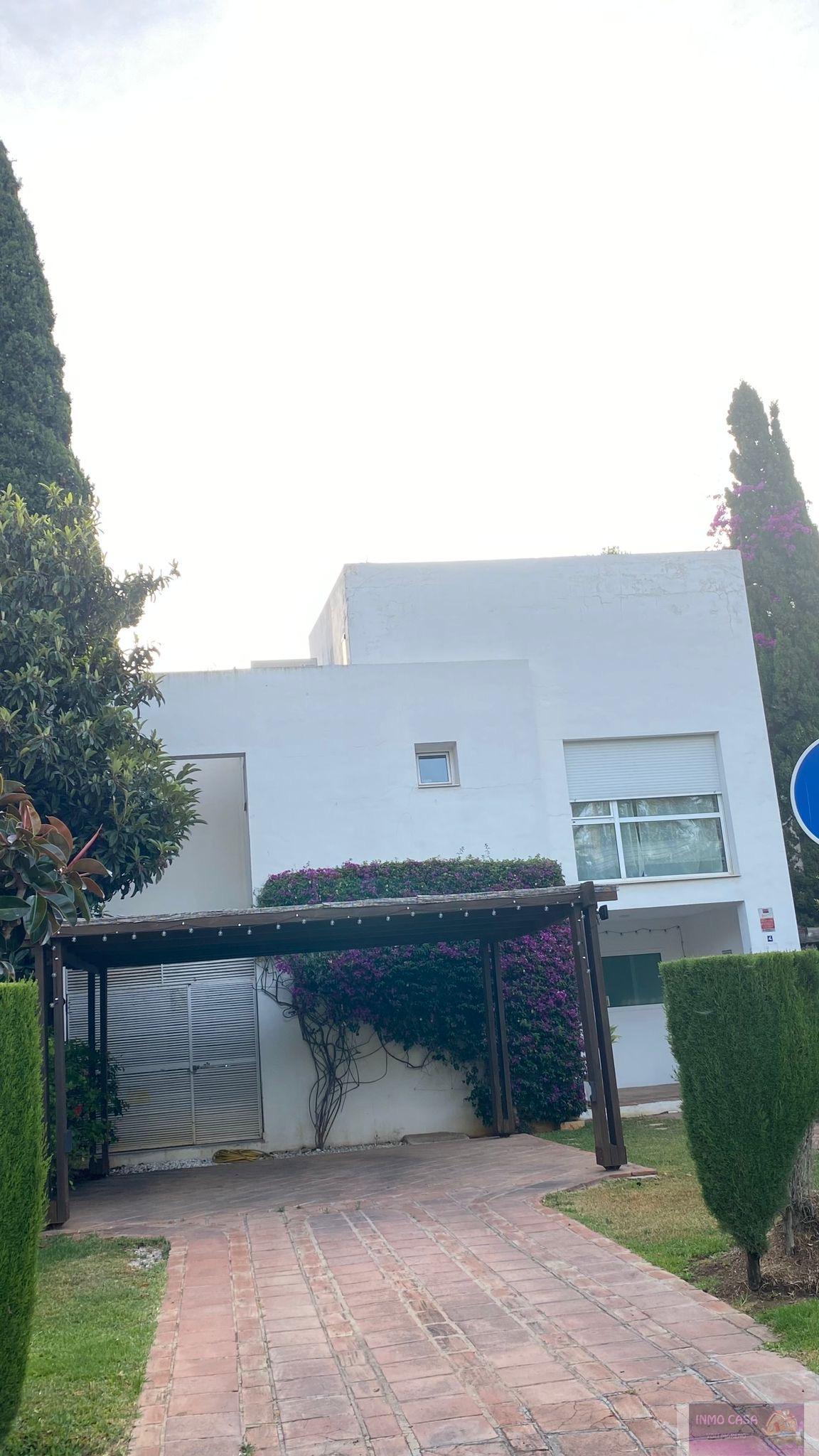 For rent of chalet in Marbella
