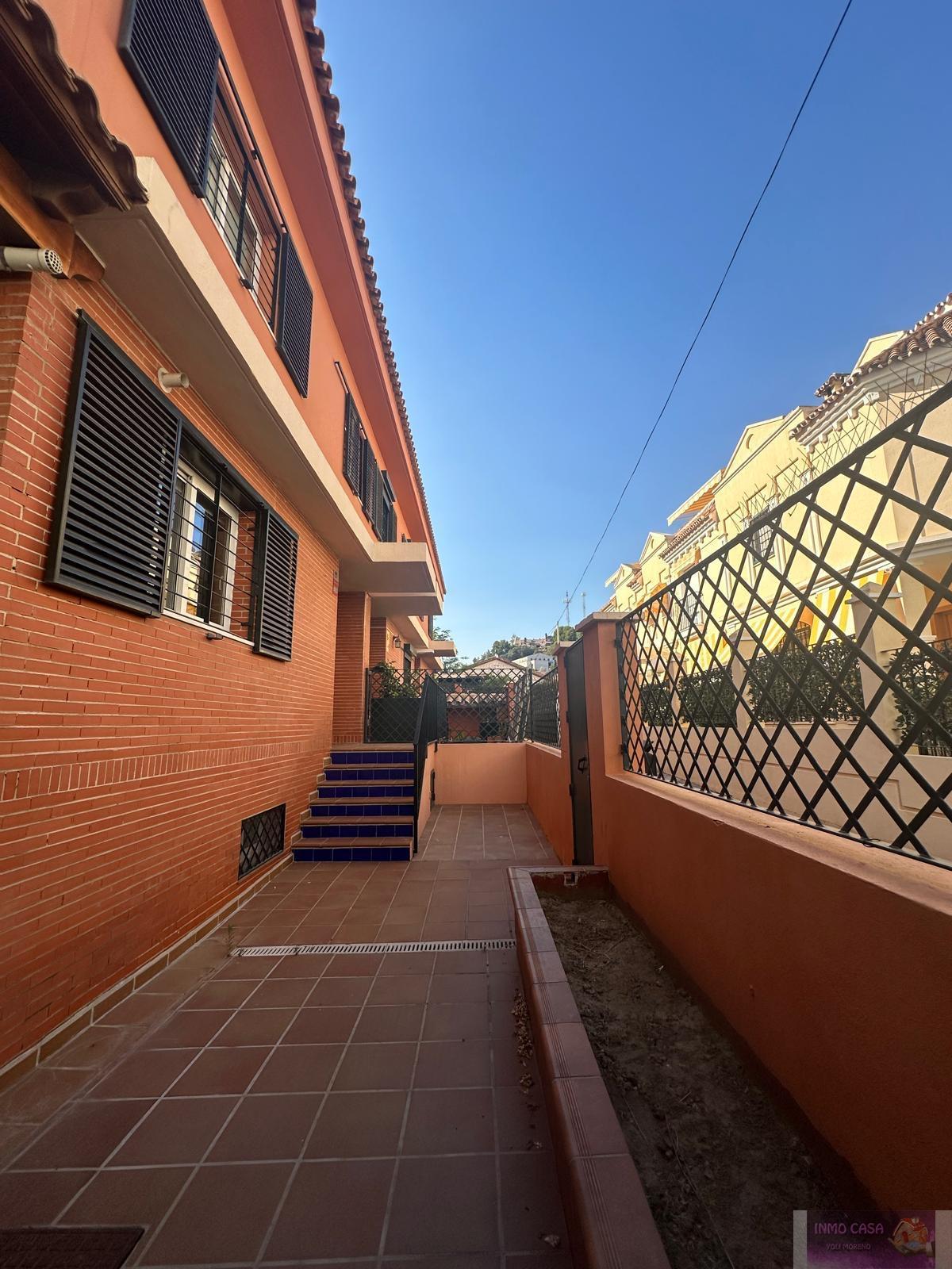For rent of chalet in Málaga