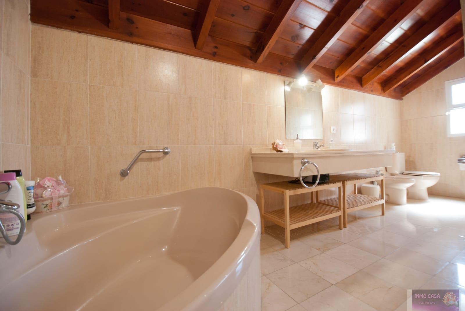 For rent of duplex in Marbella