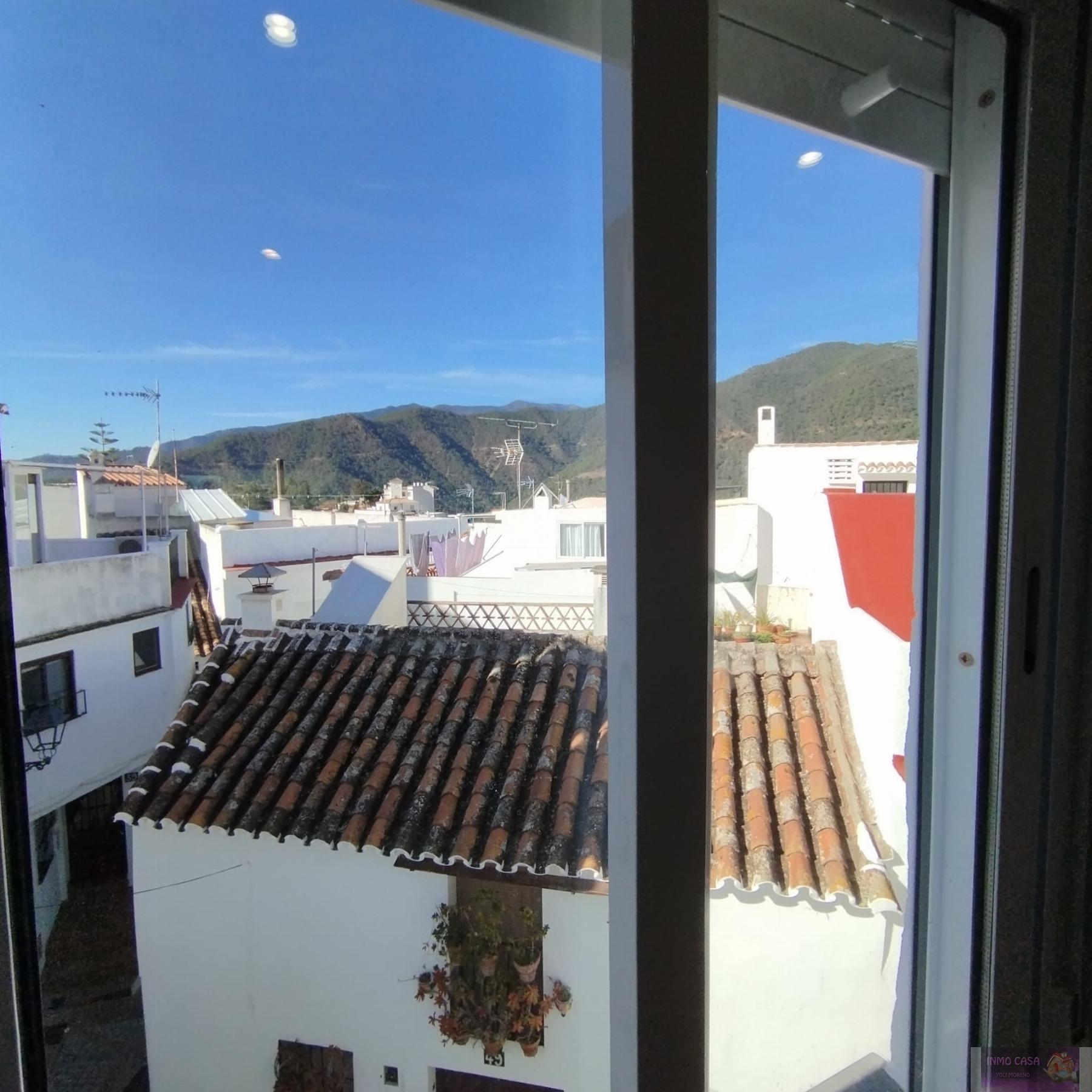 For rent of house in Istan