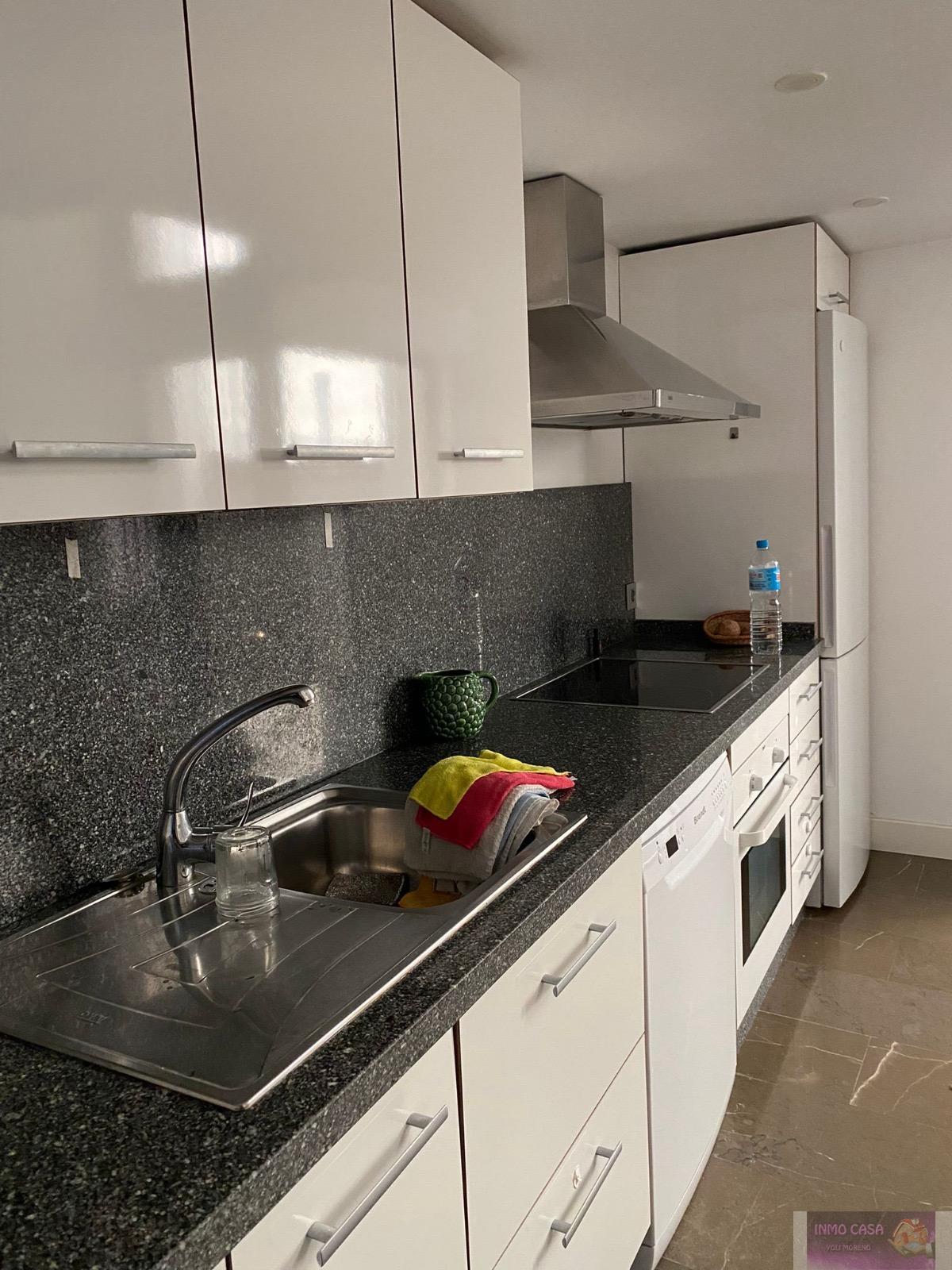 For rent of duplex in Málaga