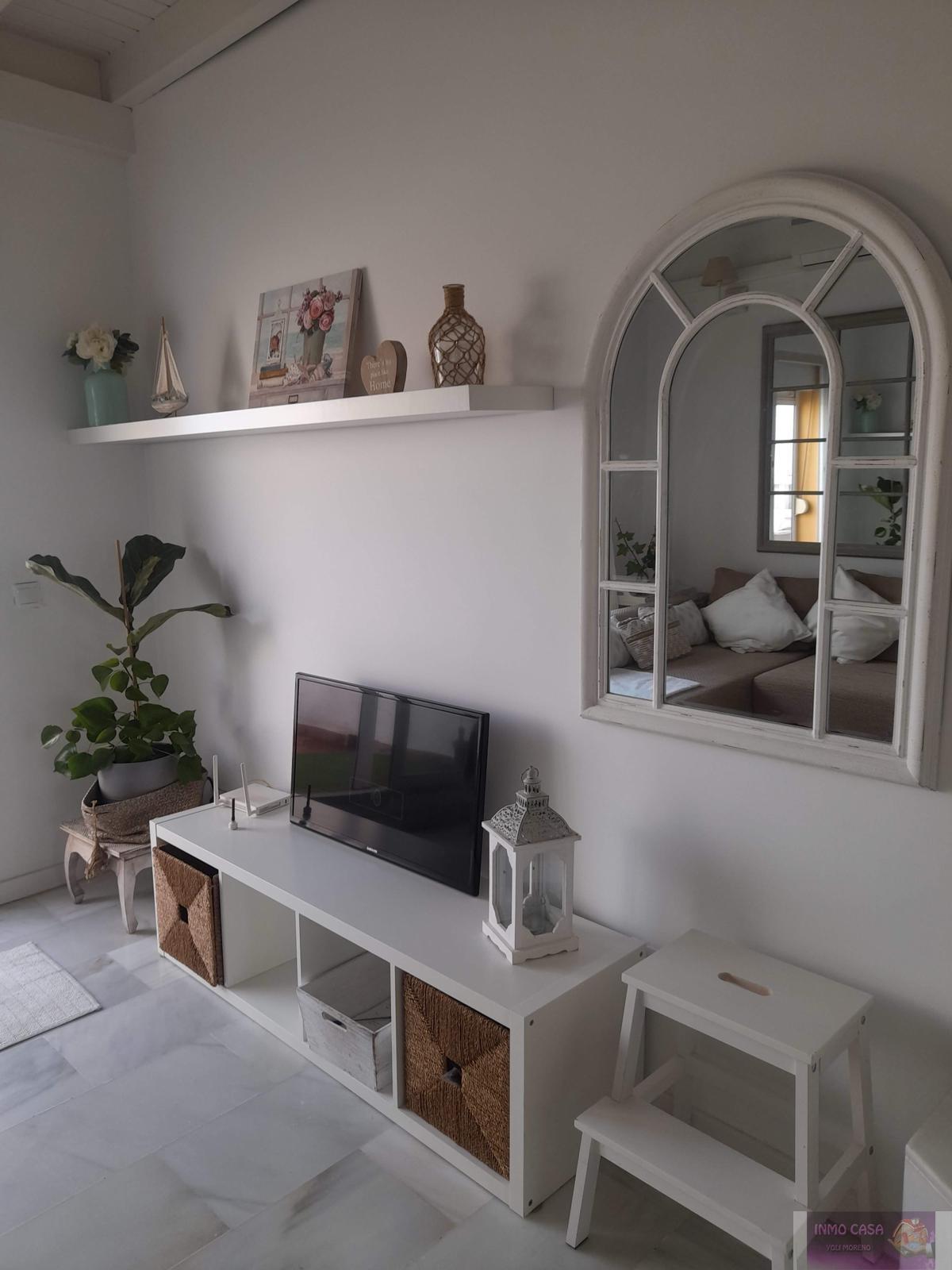 For rent of duplex in Estepona