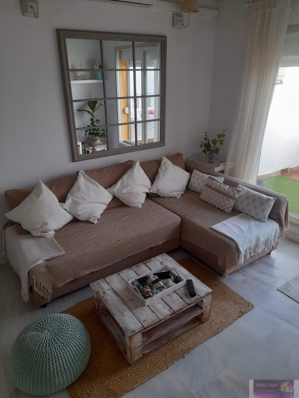 For rent of duplex in Estepona