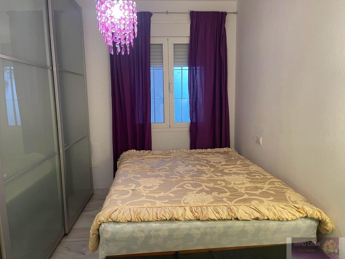 For rent of duplex in Estepona