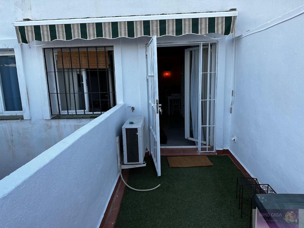 For rent of duplex in Estepona