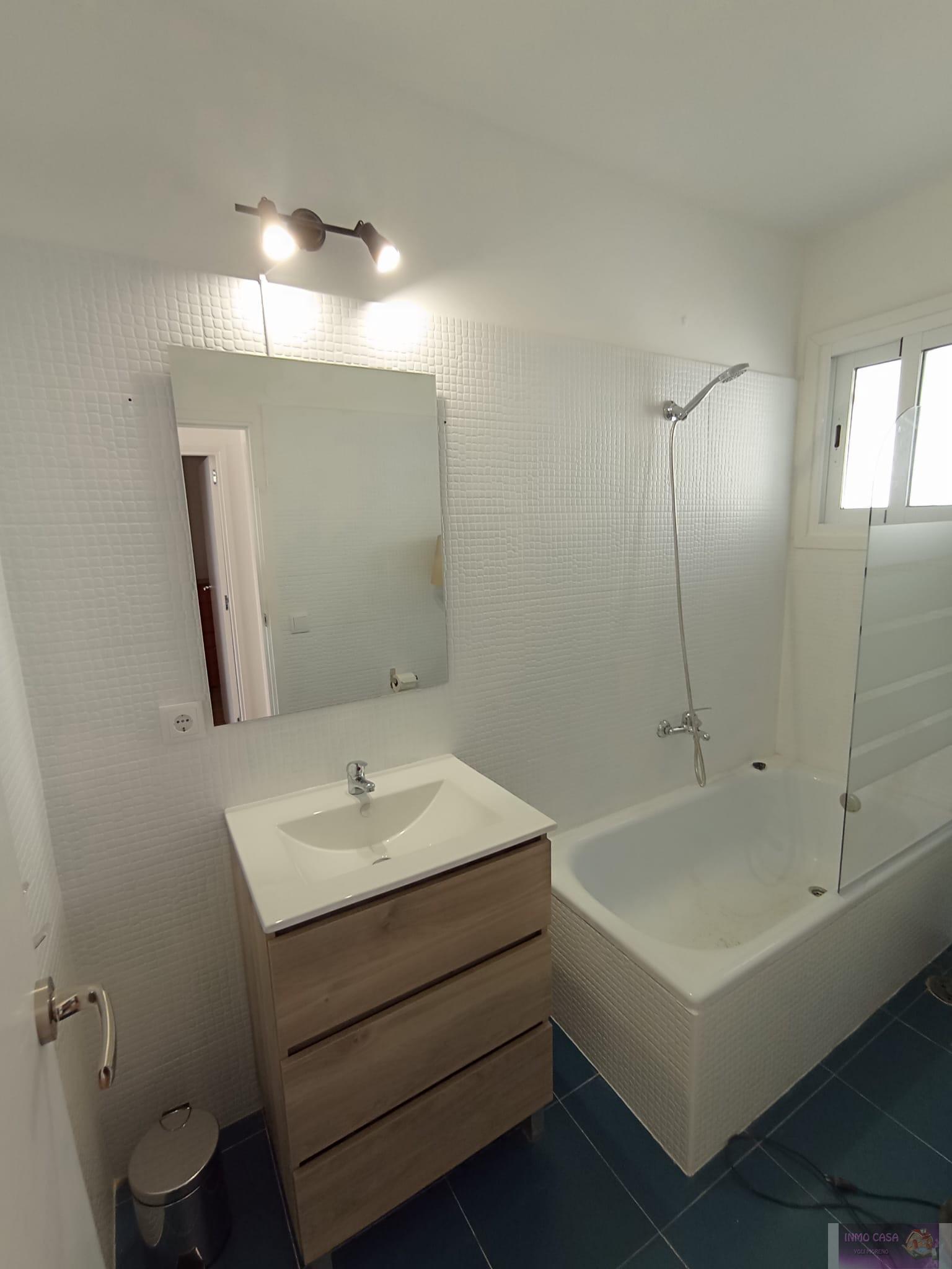 For rent of flat in Benalmádena