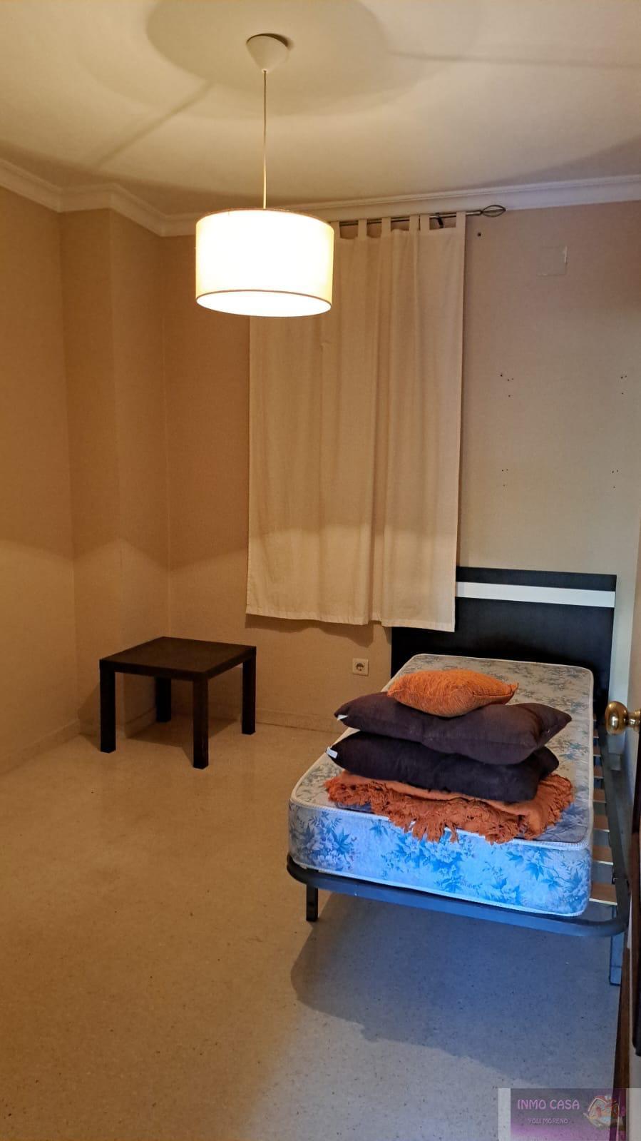 For rent of room in Marbella