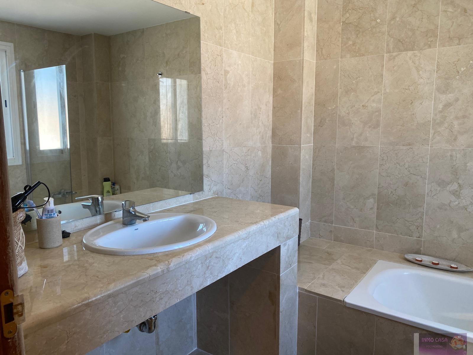 For rent of chalet in Manilva