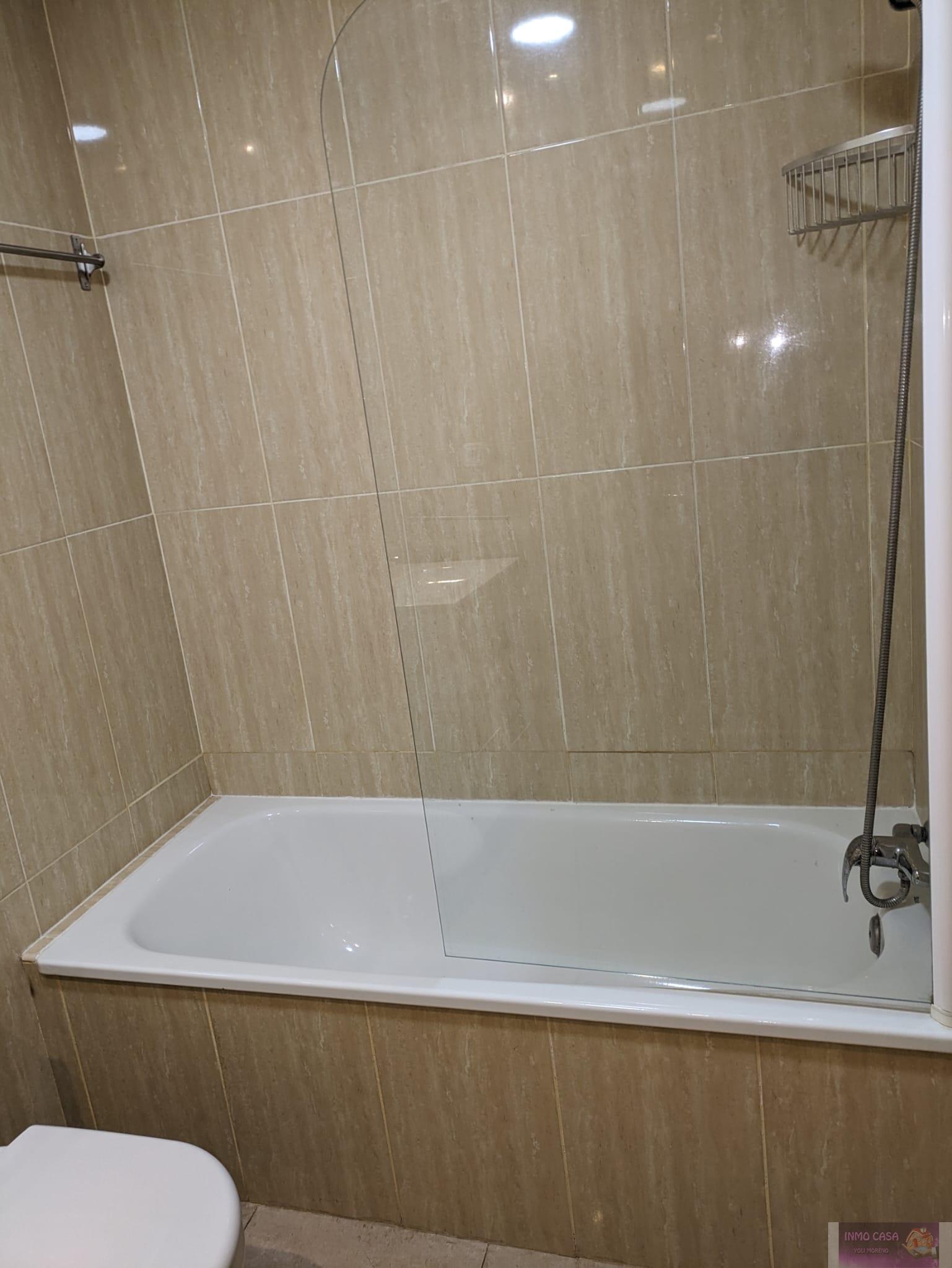 For rent of flat in Manilva
