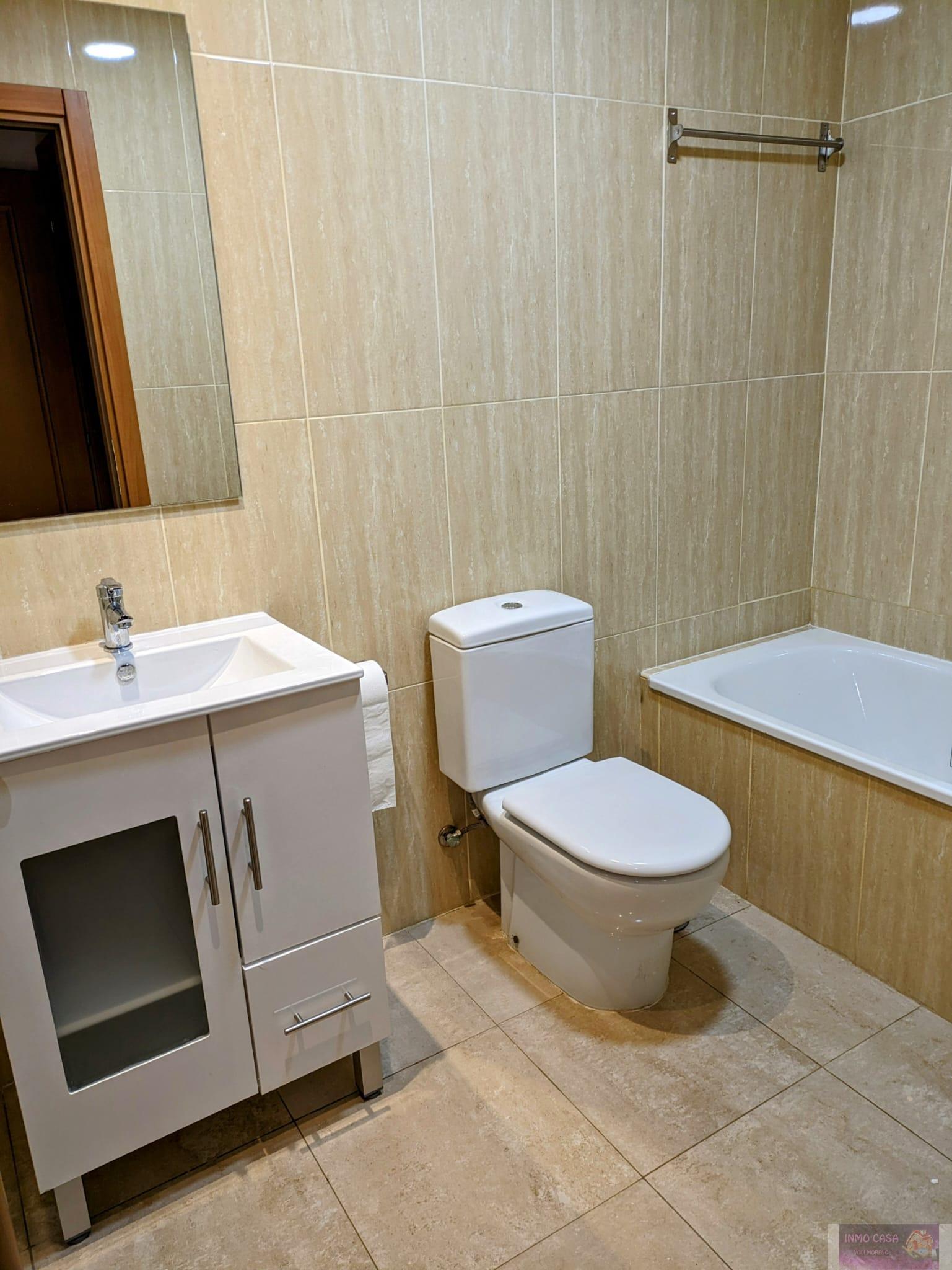 For rent of flat in Manilva