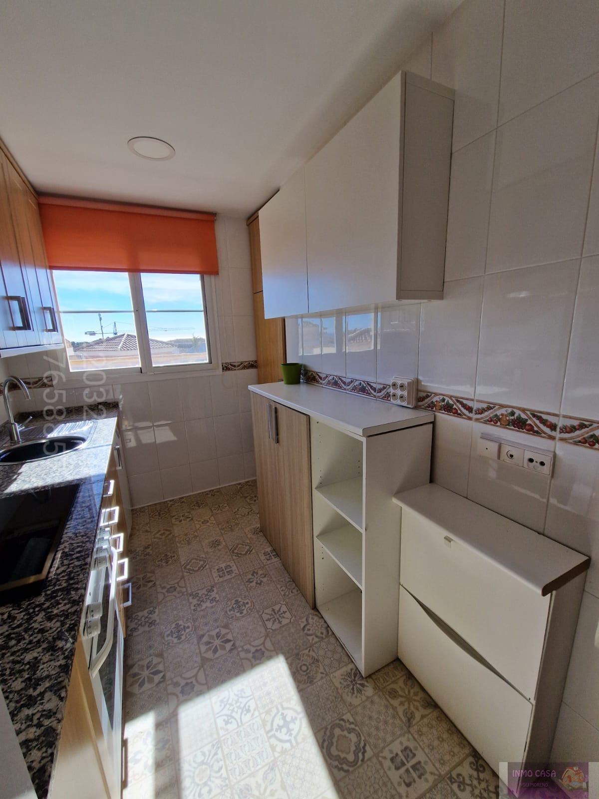 For rent of flat in Benalmádena