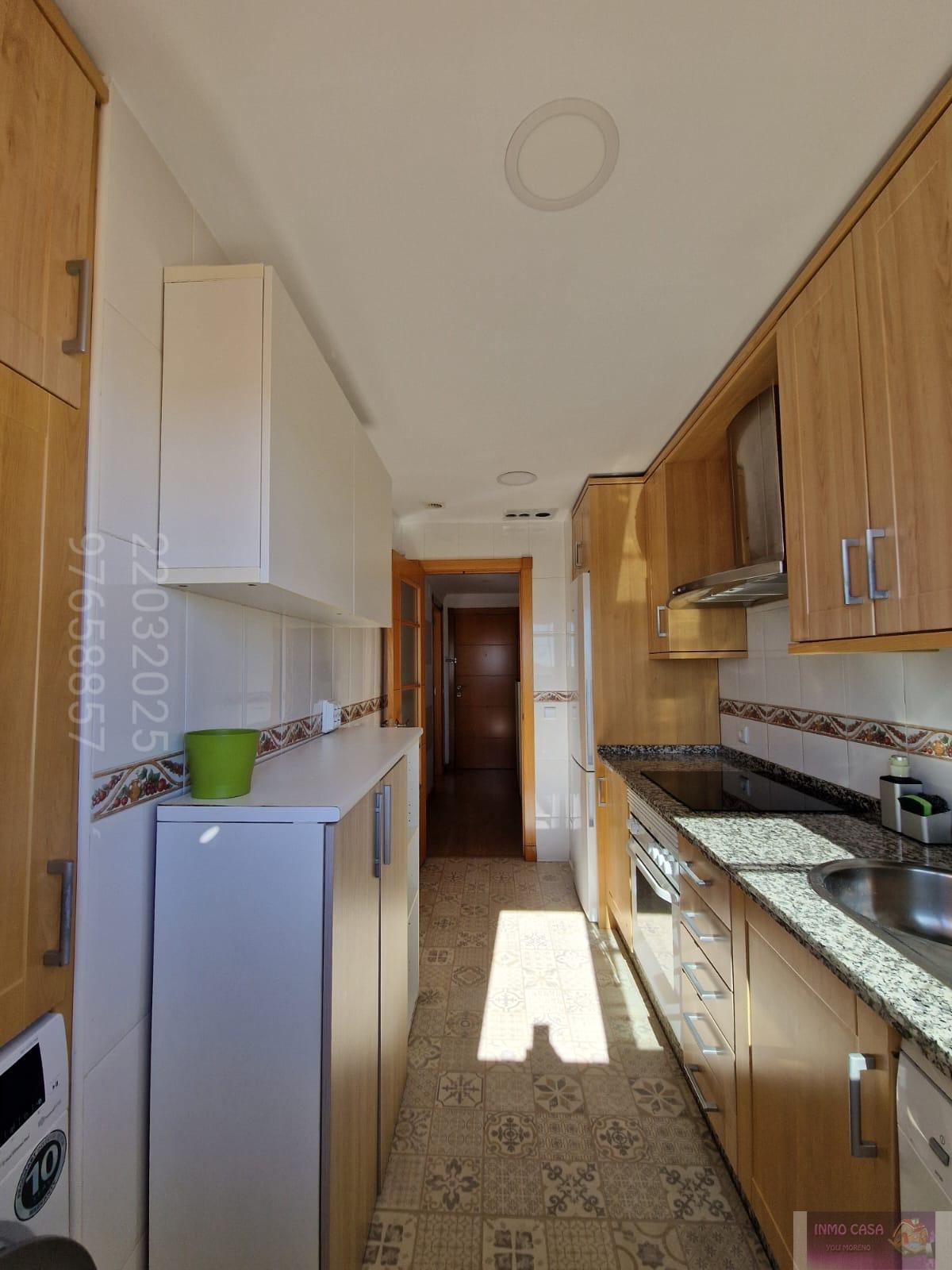 For rent of flat in Benalmádena
