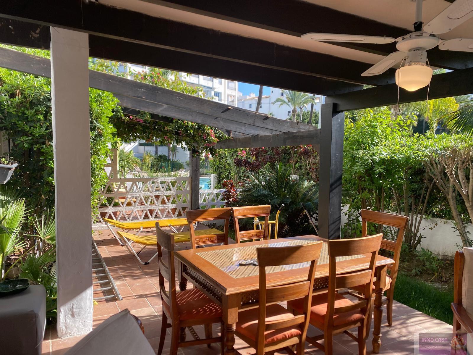For rent of ground floor in Marbella