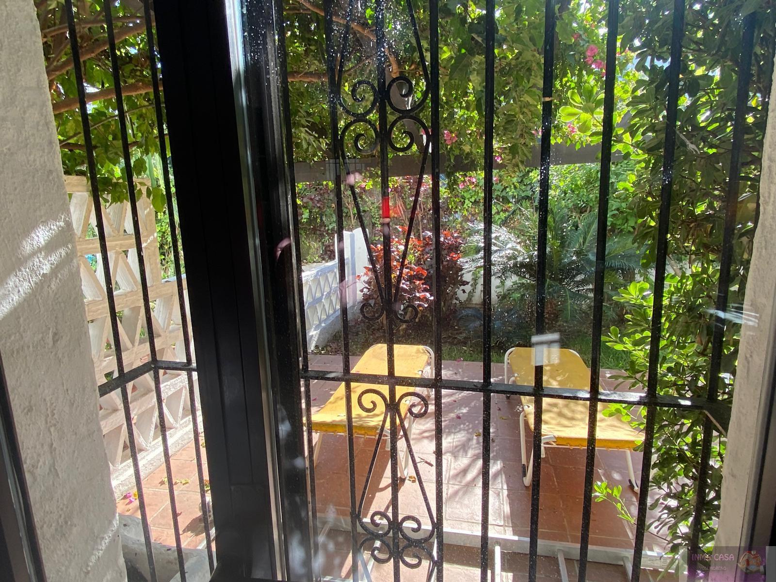 For rent of ground floor in Marbella